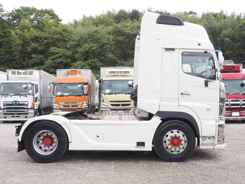 日野 トラクタ プロフィア|中古トラックの販売・買取・査定のアイナビ