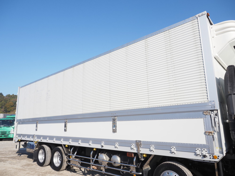 いすゞ 冷凍ウイング ギガ|中古トラックの販売・買取・査定のアイナビ