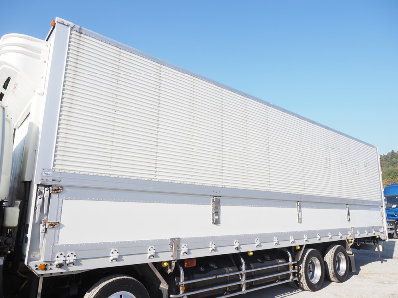 いすゞ 冷凍ウイング ギガ|中古トラックの販売・買取・査定のアイナビ