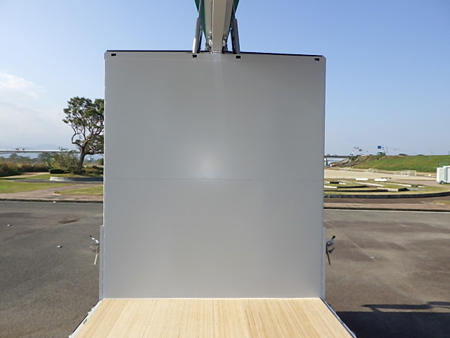 三菱 令和7年式 4軸低床ウィング 登録未使用車|中古トラックの販売・買取・査定のアイナビ