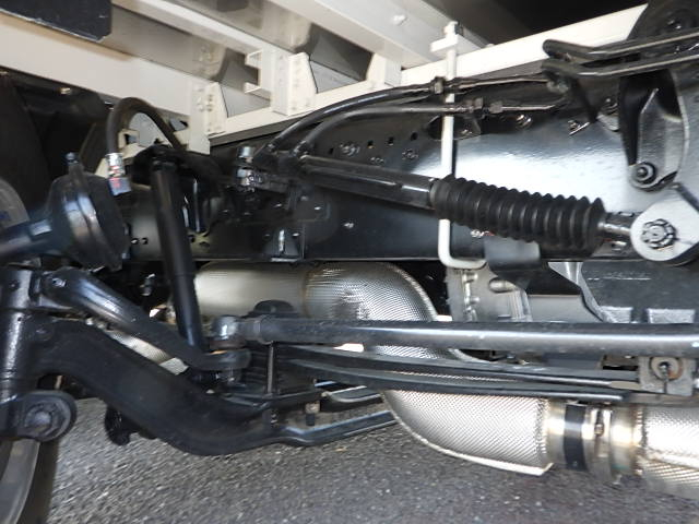 三菱 令和7年式 4軸低床ウィング 登録未使用車|中古トラックの販売・買取・査定のアイナビ