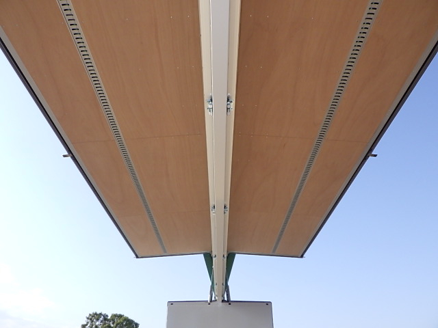 三菱 令和7年式 4軸低床ウィング 登録未使用車|中古トラックの販売・買取・査定のアイナビ