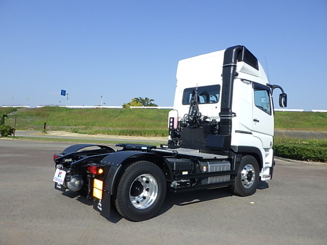 三菱 令和7年式 トラクタ 登録未使用車|中古トラックの販売・買取・査定のアイナビ