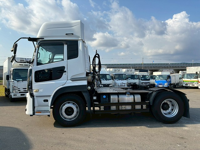 ハイルーフ後輪エアサスエスコットESCOTⅥAT10t45t牽引|中古トラックの販売・買取・査定のアイナビ