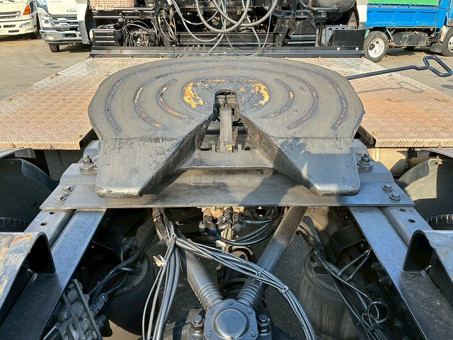 ハイルーフ後輪エアサスエスコットESCOTⅥAT10t45t牽引|中古トラックの販売・買取・査定のアイナビ