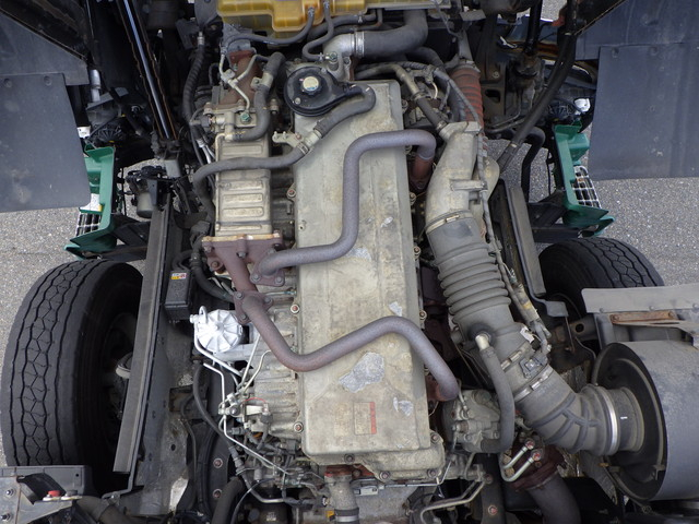 日野QDG-SS1EKDAダブルヘッド第五輪荷重17.7t2デフ|中古トラックの販売・買取・査定のアイナビ