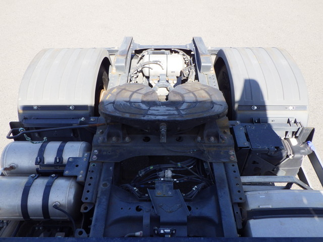 日野2DG-SH1EEGGSヘッド10t超第五輪荷重11.5t|中古トラックの販売・買取・査定のアイナビ