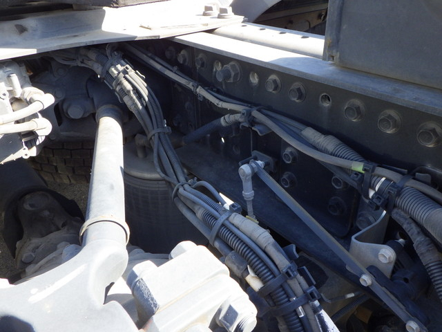 日野2DG-SH1EEGGSヘッド10t超第五輪荷重11.5t|中古トラックの販売・買取・査定のアイナビ