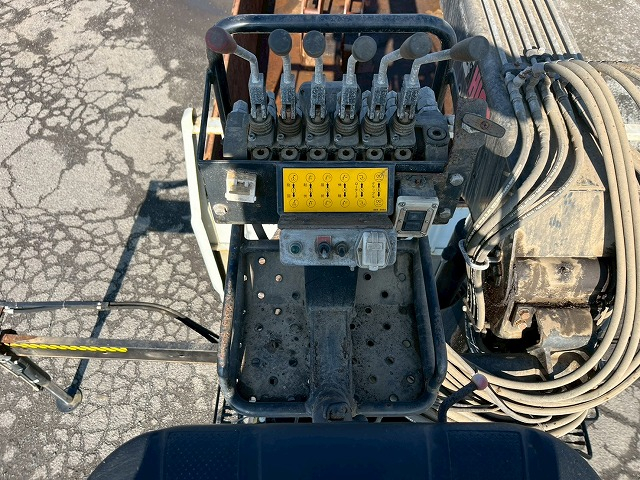 ワンオーナー★HIAB製★トップシート★グラップル付★距離浅!|中古トラックの販売・買取・査定のアイナビ