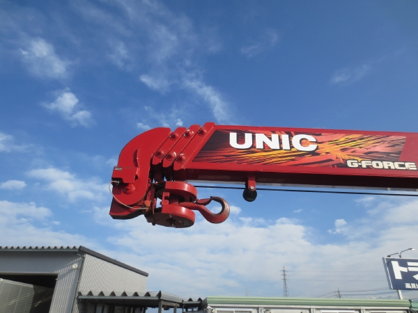 いすゞフォワード4段ラジコンクレーン付|中古トラックの販売・買取・査定のアイナビ