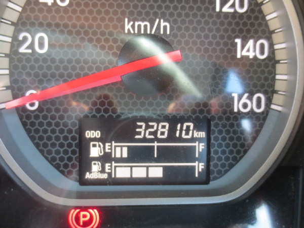 いすゞフォワード4段ラジコンクレーン付|中古トラックの販売・買取・査定のアイナビ