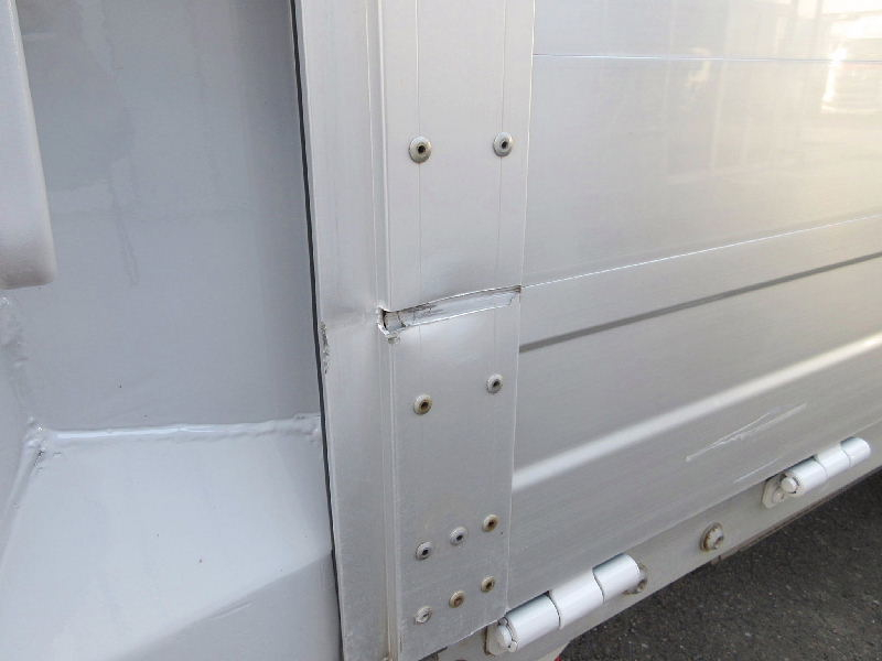 ★6460*2220*2410★エアサス★62標準★アルミホイール★|中古トラックの販売・買取・査定のアイナビ