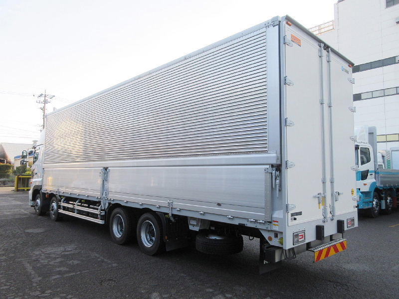 ★9660*2400*2670★ハイルーフ★7MT★未使用車★|中古トラックの販売・買取・査定のアイナビ