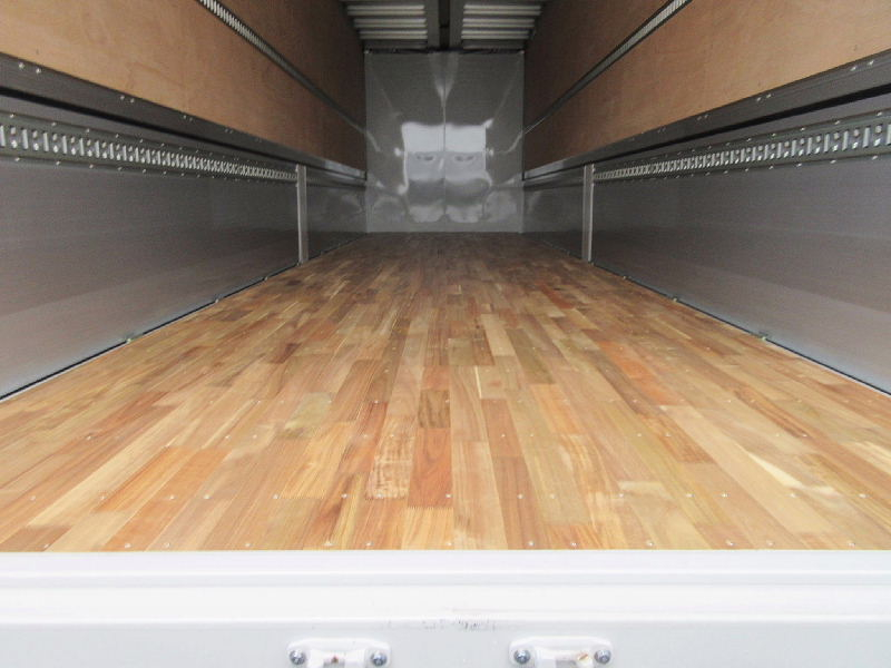 ★9660*2400*2670★ハイルーフ★7MT★未使用車★|中古トラックの販売・買取・査定のアイナビ