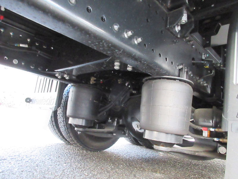 ★9660*2400*2670★ハイルーフ★7MT★未使用車★|中古トラックの販売・買取・査定のアイナビ