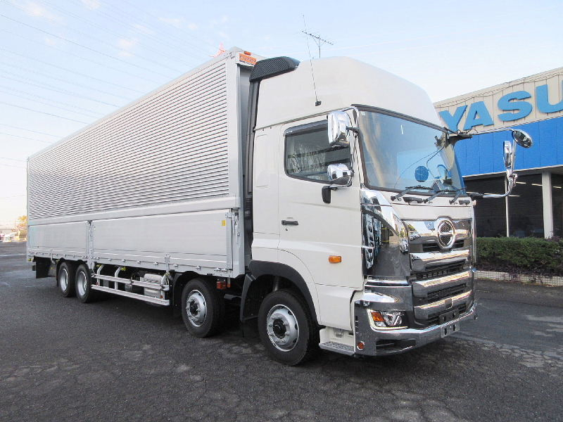 ★9660*2400*2670★ハイルーフ★7MT★未使用車★|中古トラックの販売・買取・査定のアイナビ