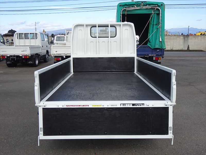 標準 リヤシングルタイヤ 4WD|中古トラックの販売・買取・査定のアイナビ