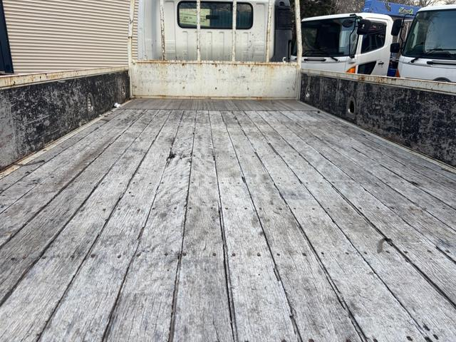 日野 デュトロ|中古トラックの販売・買取・査定のアイナビ