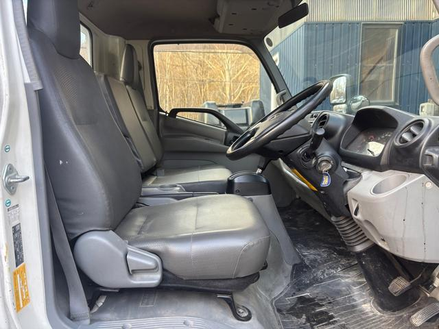 日野 デュトロ|中古トラックの販売・買取・査定のアイナビ