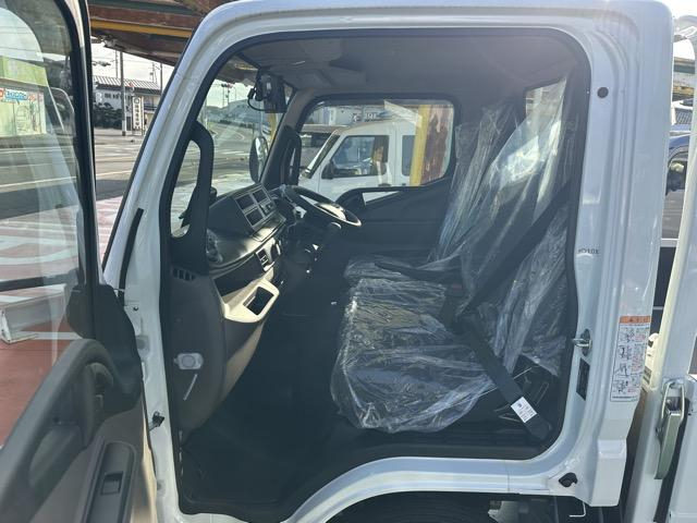 三菱ふそう 平ボディ キャンター|中古トラックの販売・買取・査定のアイナビ