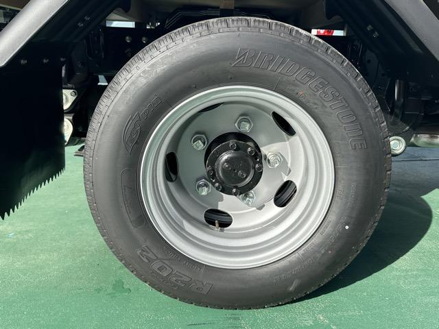 三菱ふそう 平ボディ キャンター|中古トラックの販売・買取・査定のアイナビ