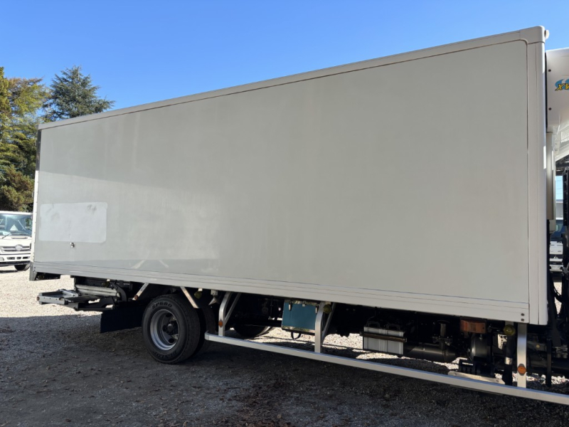 ベッド付東プレ低温東プレパワーゲート車検付|中古トラックの販売・買取・査定のアイナビ