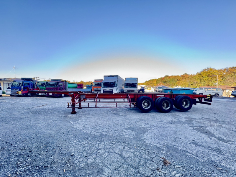 H28年式リフトアップエアサス40ft海コントレーラ|中古トラックの販売・買取・査定のアイナビ