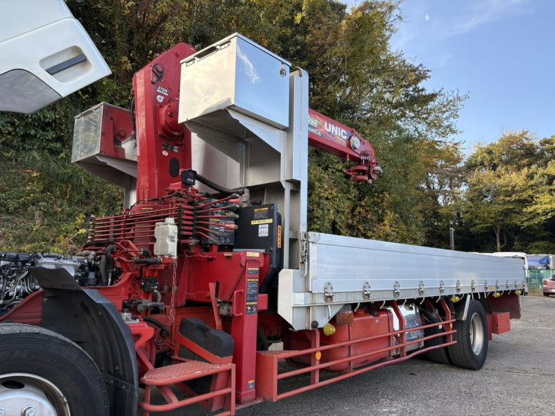 H30年式、ファイター、5段クレーン付きアルミヒラ、車検付|中古トラックの販売・買取・査定のアイナビ