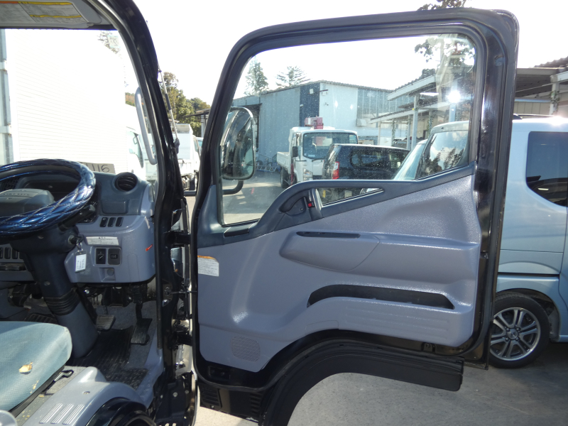 H24　キャンター 　1.5トン　 Wキャブ 　オートマ　251116|中古トラックの販売・買取・査定のアイナビ