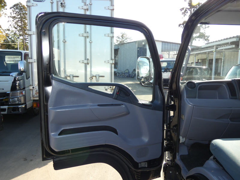 H24　キャンター 　1.5トン　 Wキャブ 　オートマ　251116|中古トラックの販売・買取・査定のアイナビ