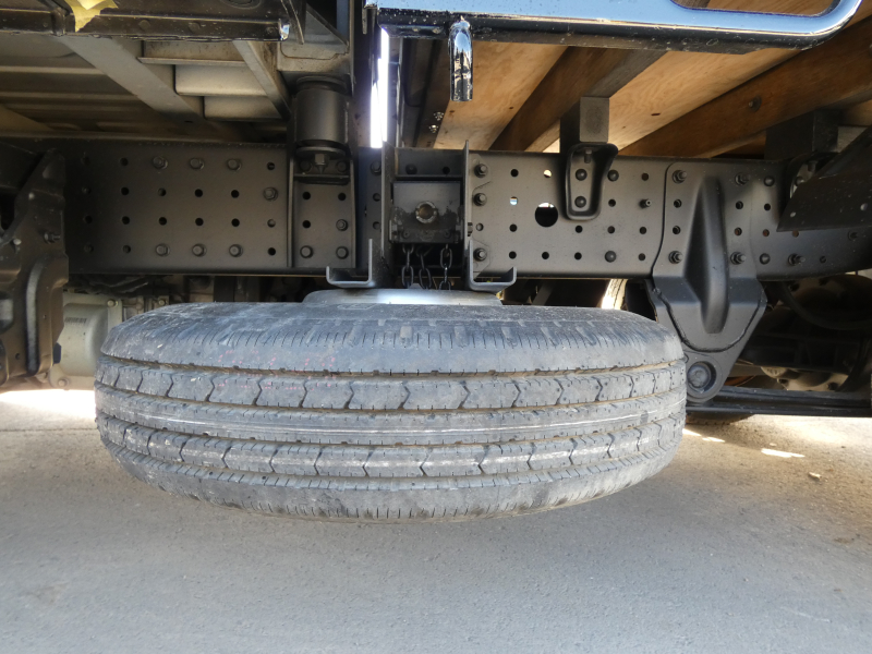 H24　キャンター 　1.5トン　 Wキャブ 　オートマ　251116|中古トラックの販売・買取・査定のアイナビ