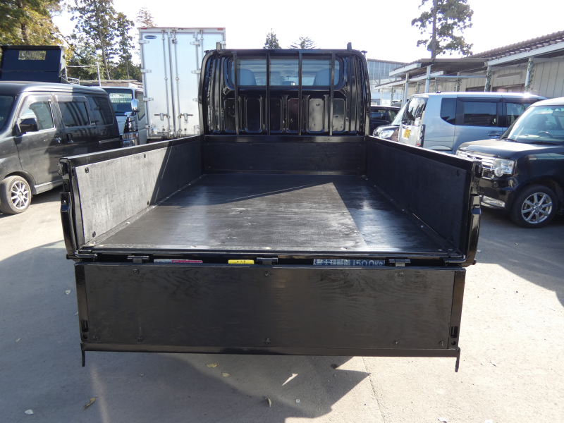 H24　キャンター 　1.5トン　 Wキャブ 　オートマ　251116|中古トラックの販売・買取・査定のアイナビ