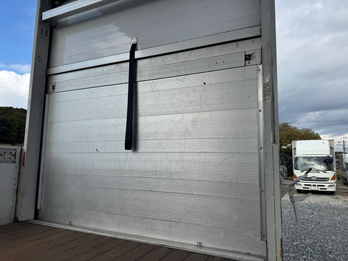 平成27年式☆ファイター中型増トン 6200標準PG付|中古トラックの販売・買取・査定のアイナビ