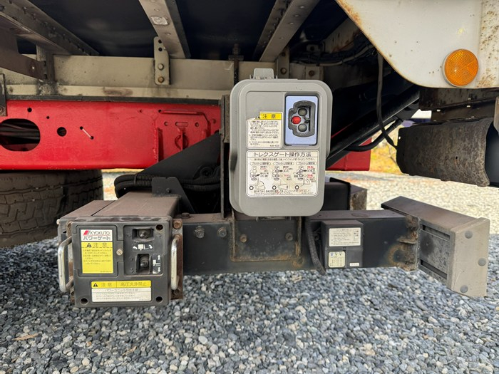 平成27年式☆ファイター中型増トン 6200標準PG付|中古トラックの販売・買取・査定のアイナビ