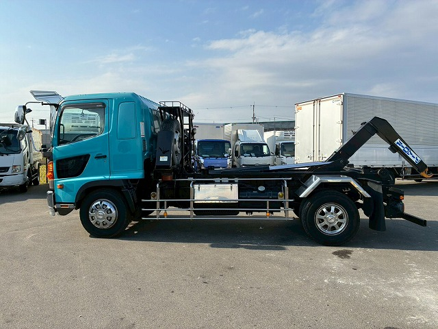 増々トン脱着装置付コンテナ専用車フルキャブアームロール|中古トラックの販売・買取・査定のアイナビ