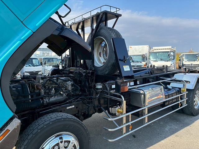 増々トン脱着装置付コンテナ専用車フルキャブアームロール|中古トラックの販売・買取・査定のアイナビ