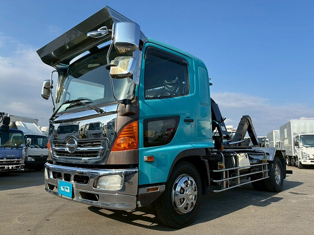 増々トン脱着装置付コンテナ専用車フルキャブアームロール|中古トラックの販売・買取・査定のアイナビ