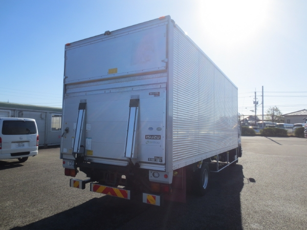 いすゞフォワードワイドドライバンゲート付|中古トラックの販売・買取・査定のアイナビ