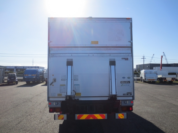 いすゞフォワードワイドドライバンゲート付|中古トラックの販売・買取・査定のアイナビ