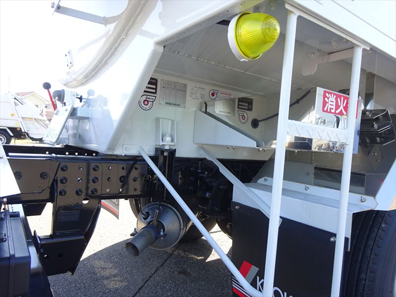 タンクローリー 未使用|中古トラックの販売・買取・査定のアイナビ