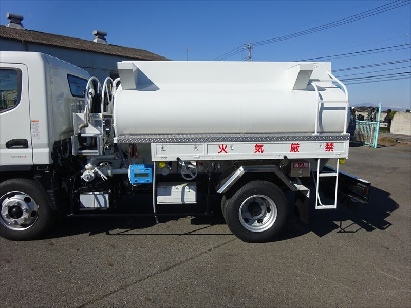 タンクローリー 未使用|中古トラックの販売・買取・査定のアイナビ