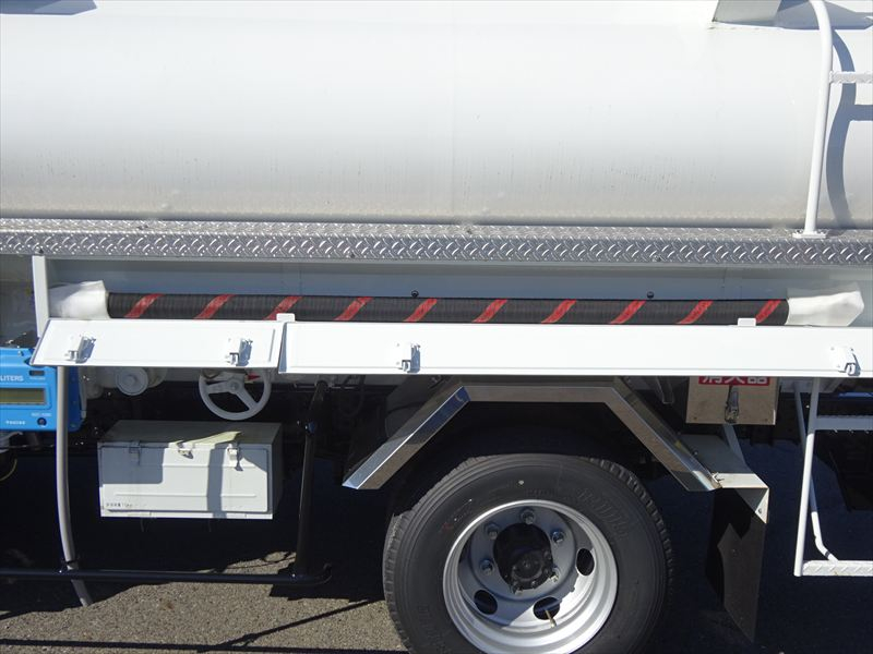 タンクローリー 未使用|中古トラックの販売・買取・査定のアイナビ