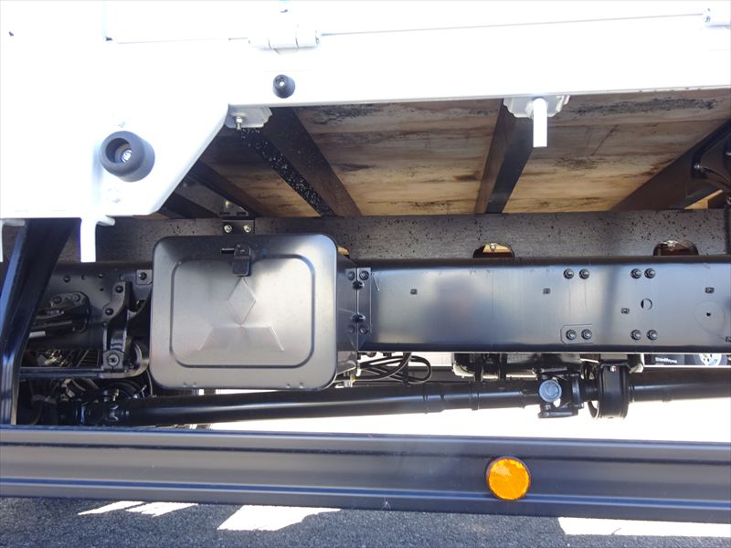 7.2m ワイド 未使用|中古トラックの販売・買取・査定のアイナビ