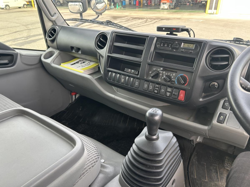 デュトロ アルミバン ワイドロング|中古トラックの販売・買取・査定のアイナビ