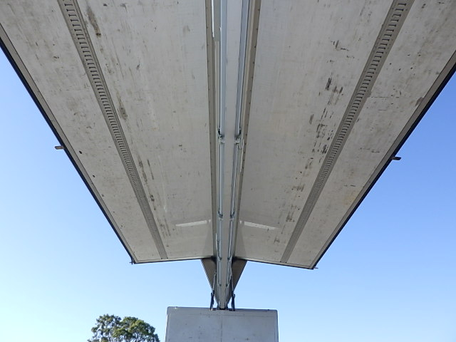 三菱 令和1年式 4軸低床ウィング|中古トラックの販売・買取・査定のアイナビ