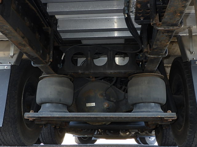 三菱 令和1年式 4軸低床ウィング|中古トラックの販売・買取・査定のアイナビ