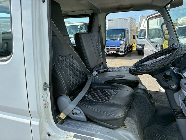 保証対象車両車検付Wキャブ乗車定員6人デュオニック4P10|中古トラックの販売・買取・査定のアイナビ