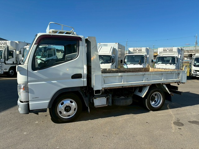 保証対象車両車検付4ナンバー2トン積載新明和工業5速MT|中古トラックの販売・買取・査定のアイナビ