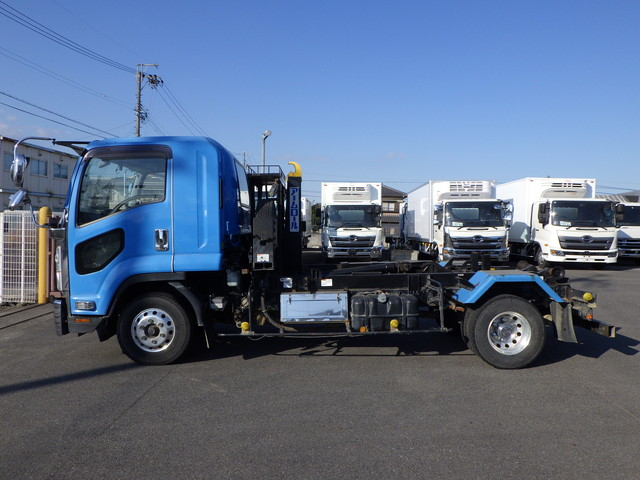 イスズTKG-FRR90S2アームロール4t標準幅AT|中古トラックの販売・買取・査定のアイナビ