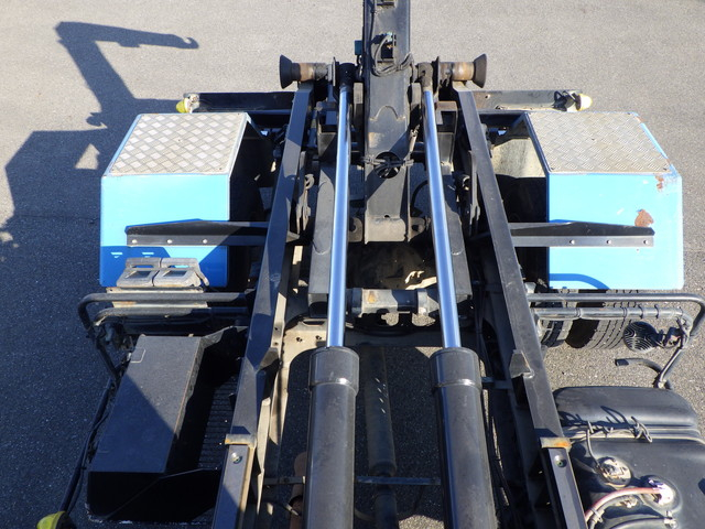 イスズTKG-FRR90S2アームロール4t標準幅AT|中古トラックの販売・買取・査定のアイナビ